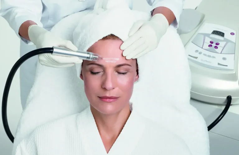 Mikrodermabrasion in Nürnberg bei Emilia Timeless Elegance